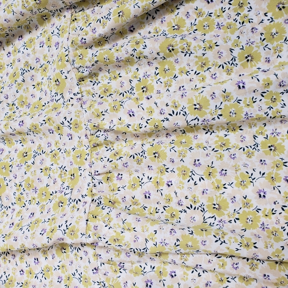 Storia Women's Medium Floral Sundress Loose Flowy Ruffle Detail Sleeveless Tier - Picture 4 of 11